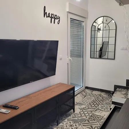 Apartment Economic